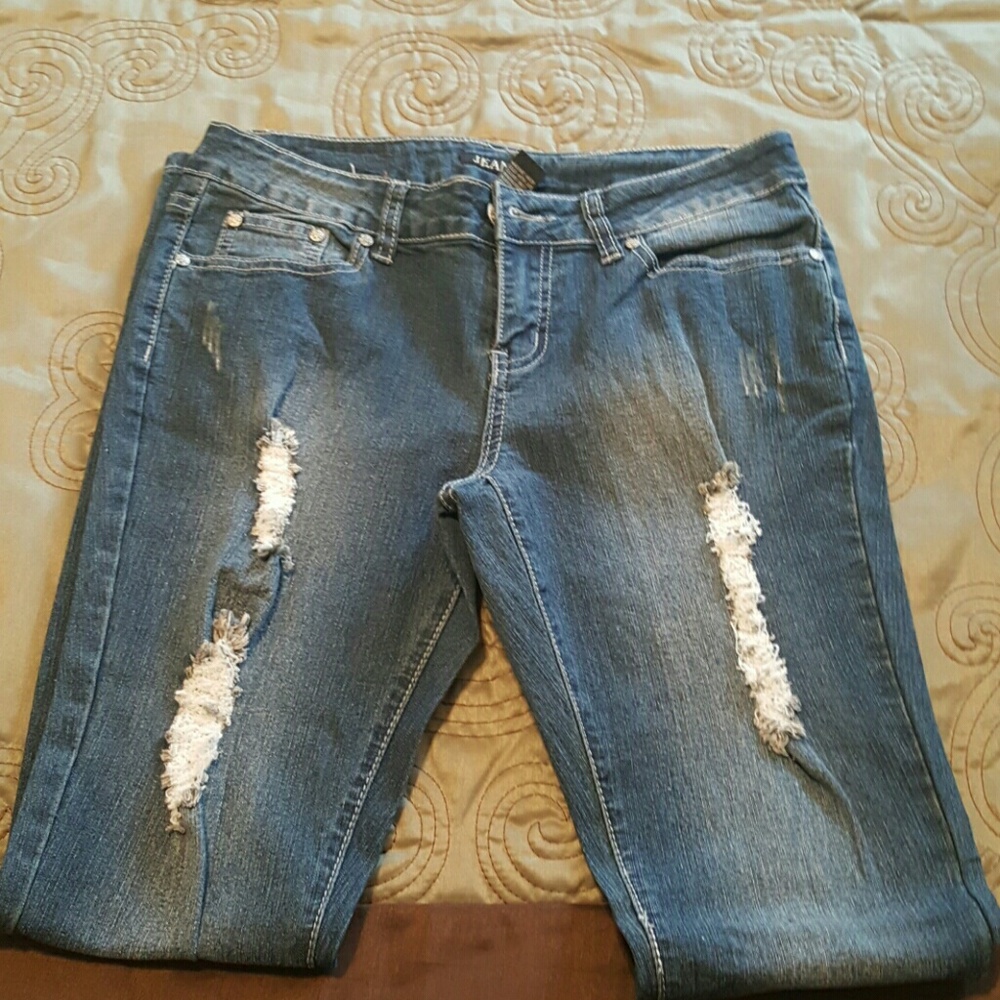 Wripped jeans